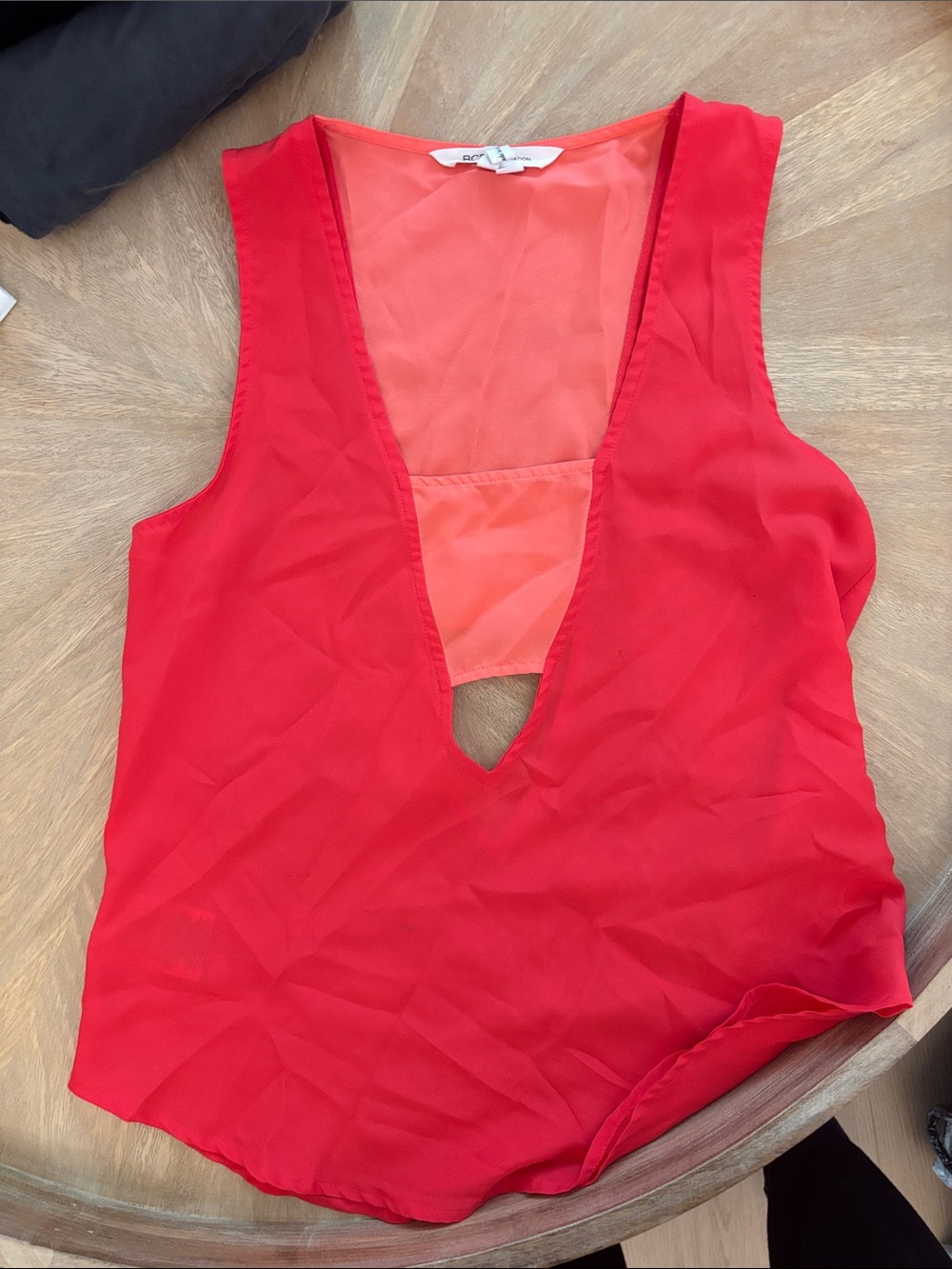 BCBGeneration Red Sleeveless V-Neck Blouse with Front Cutout